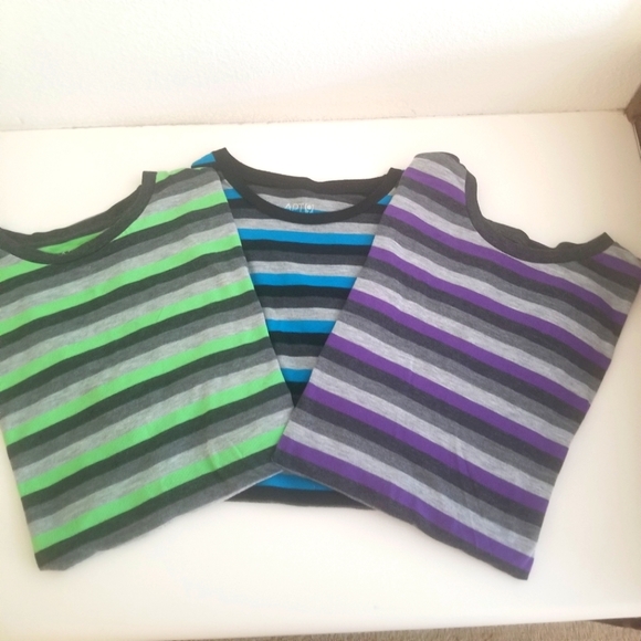 APT T SHIRT - Picture 7 of 7